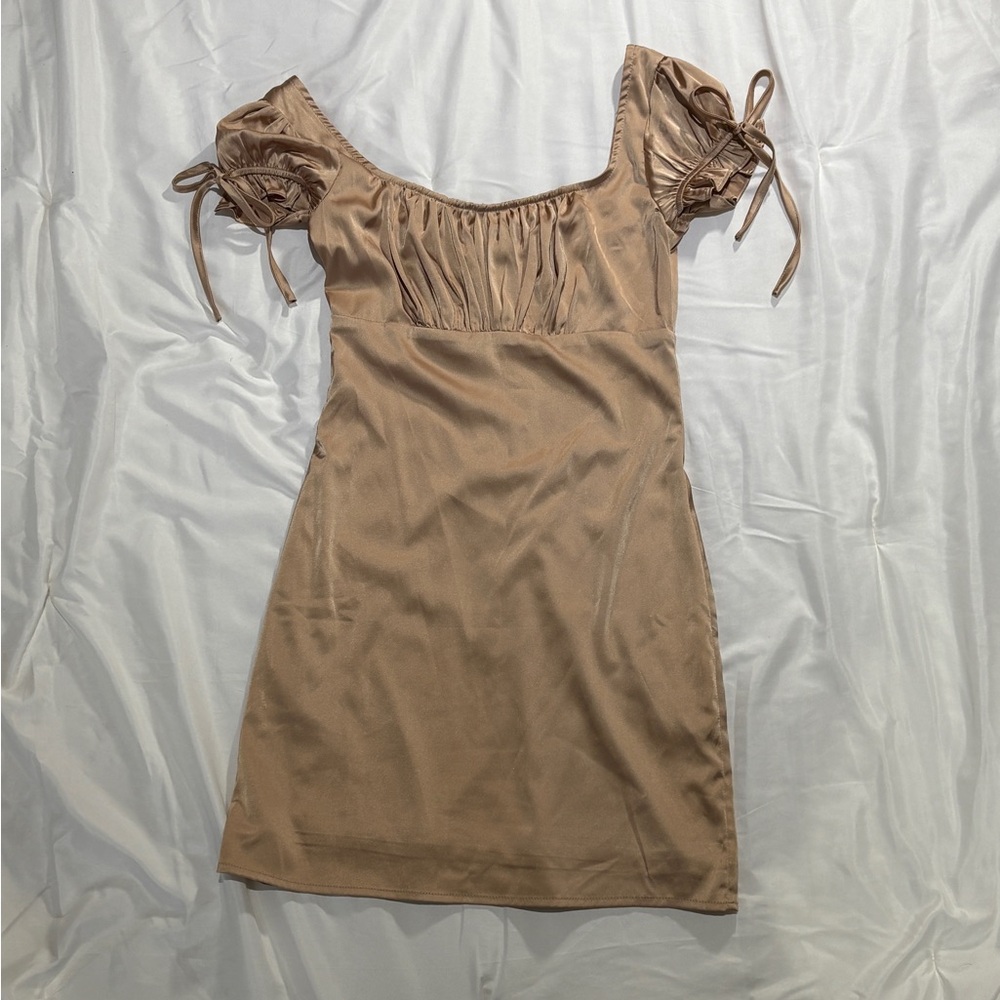Vintage Fashion Nova champagne bodycon satin mini dress